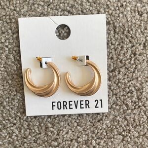 Forever 21 Twisted Gold Earrings